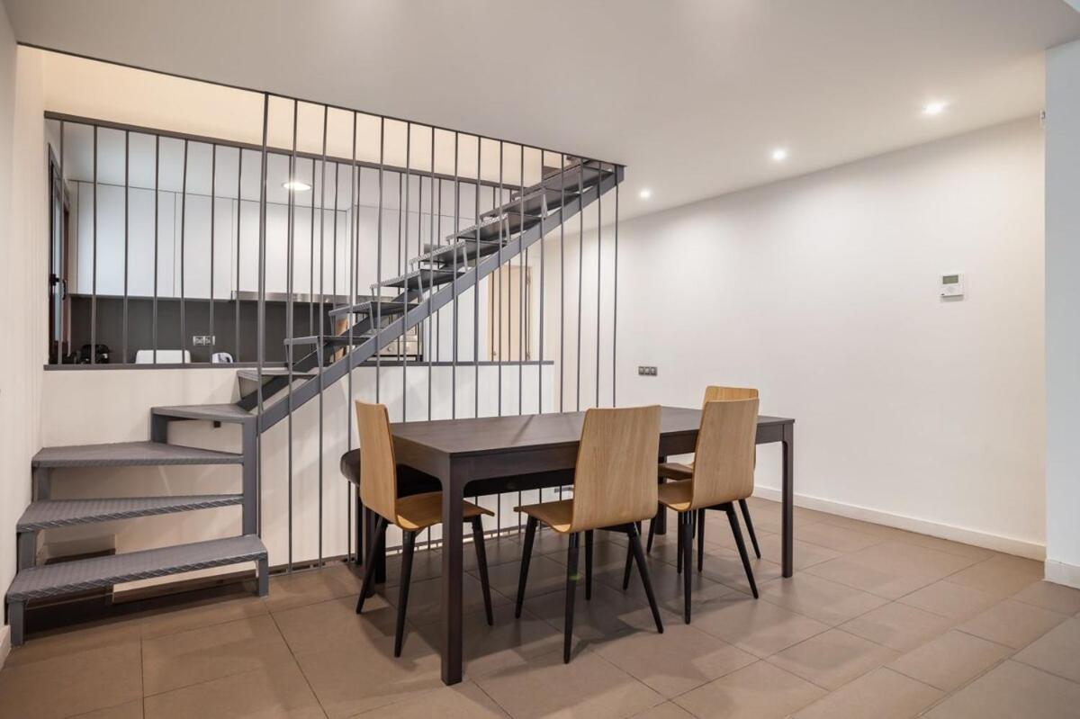 Ferienhaus Modern And Bright 4bd Triplex In Paralel!